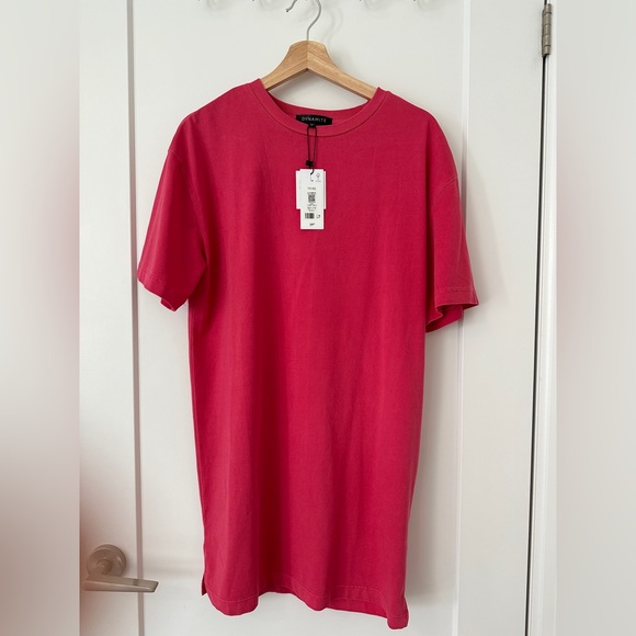 Dynamite t-shirt dress - Picture 2 of 8